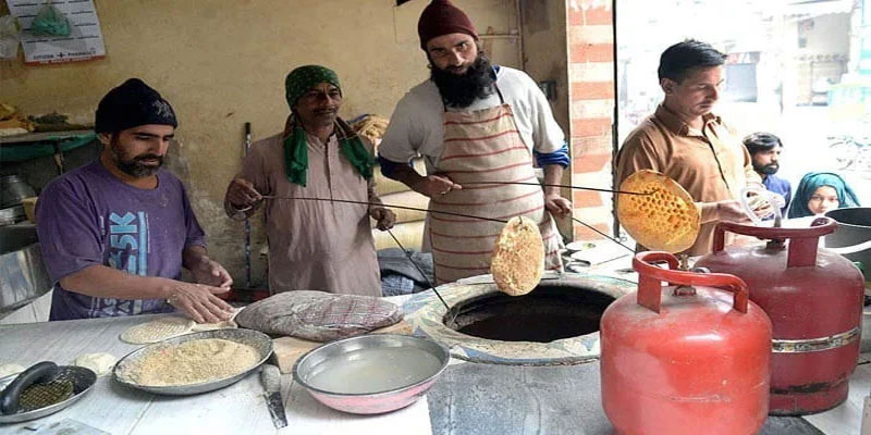 Tandoor Shutdown Looms Naanbai Association Reacts To Roti Price Drop